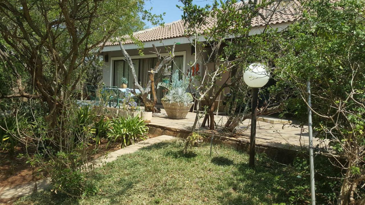 Aloes Bush Stay Hoedspruit Bagian luar foto